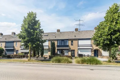 Foto van Planetenlaan 51, Nieuw-Lekkerland Woonhuis