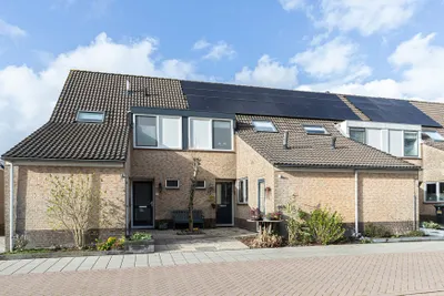 Foto van Merelplantsoen 17, Groot-ammers
