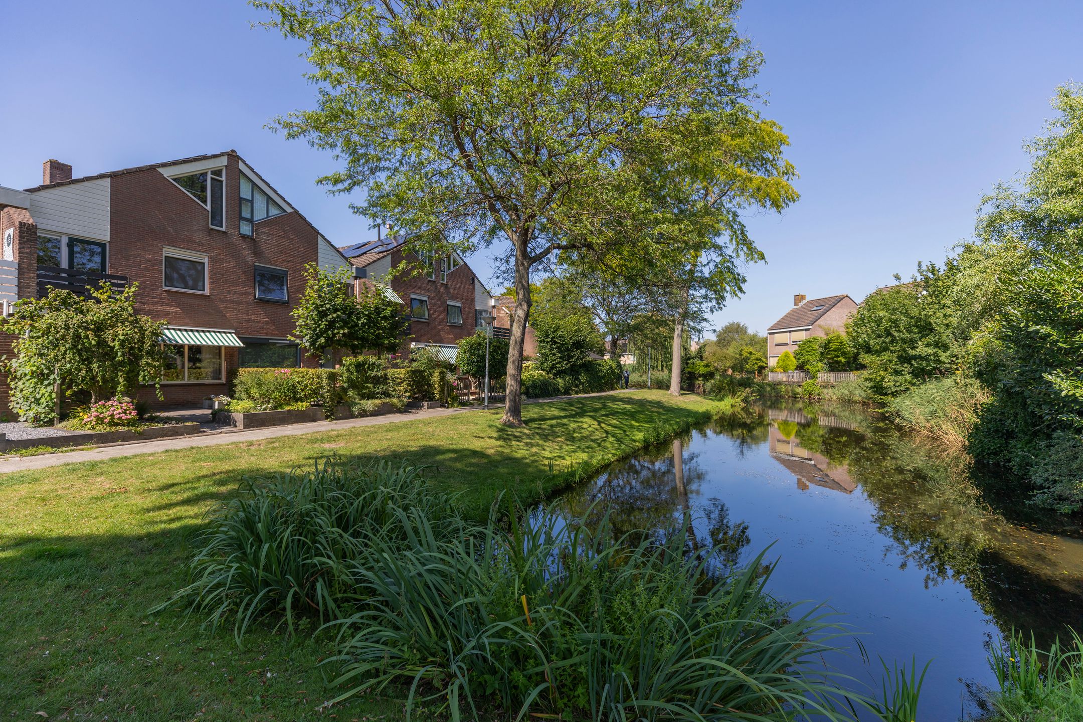 Foto van Boeier 74, Barendrecht