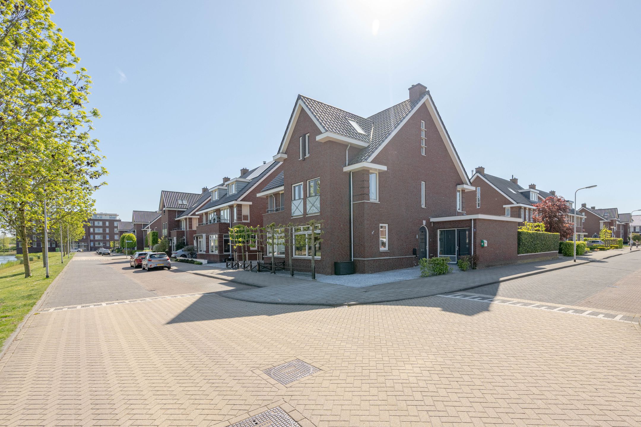 Foto van Van der Hoekleede 25, Barendrecht