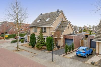 Foto van Vrijenburglaan 76, Barendrecht