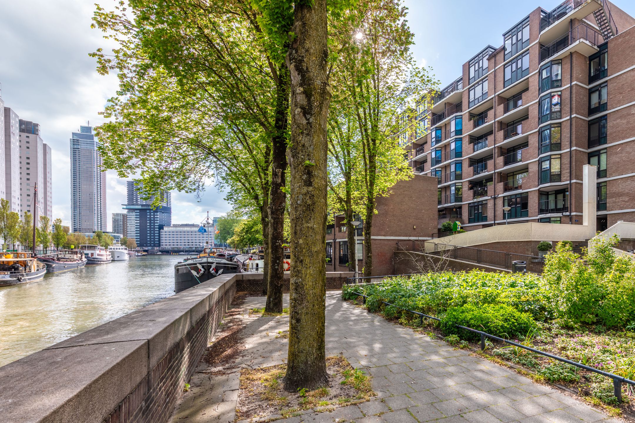 Foto van Scheepmakerskade 21, Rotterdam