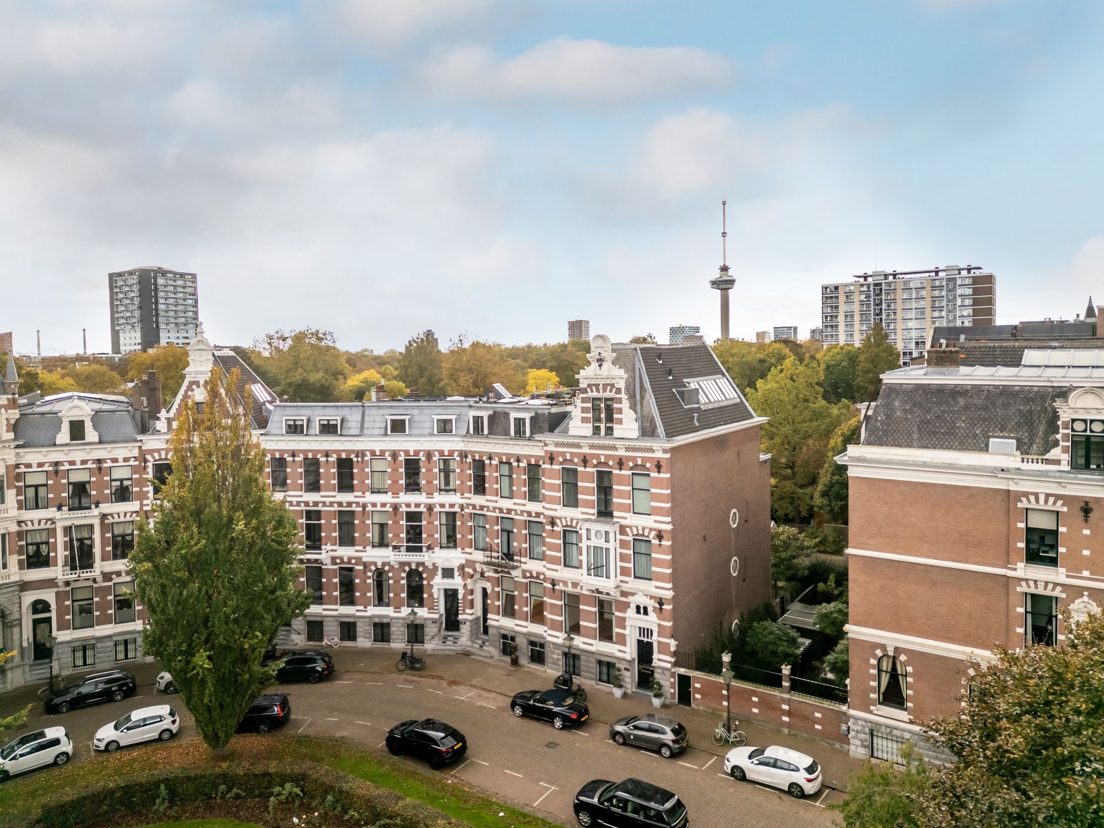 Foto van Koningin Emmaplein 15A, Rotterdam