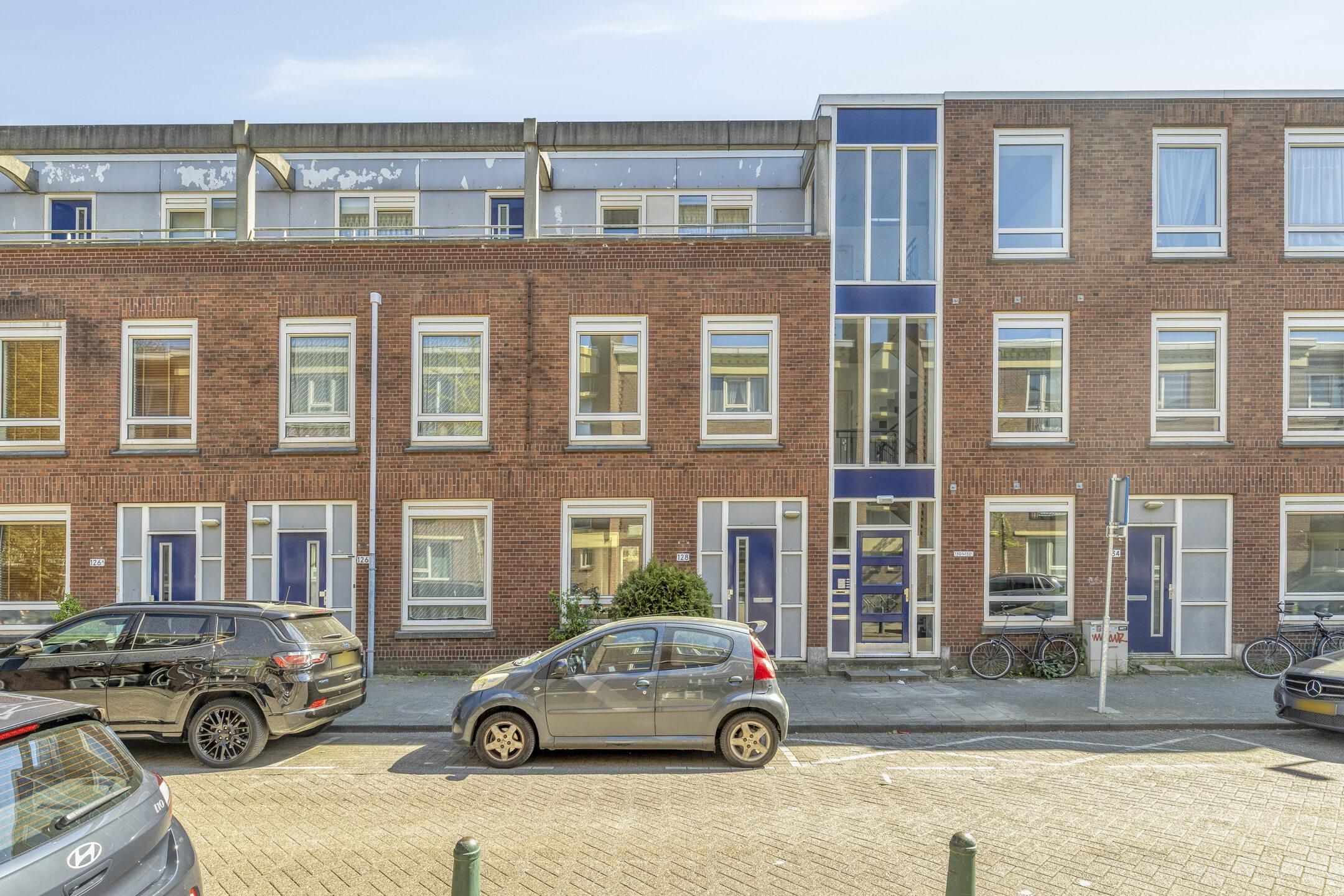 Foto van Mathenesserstraat 128, Rotterdam