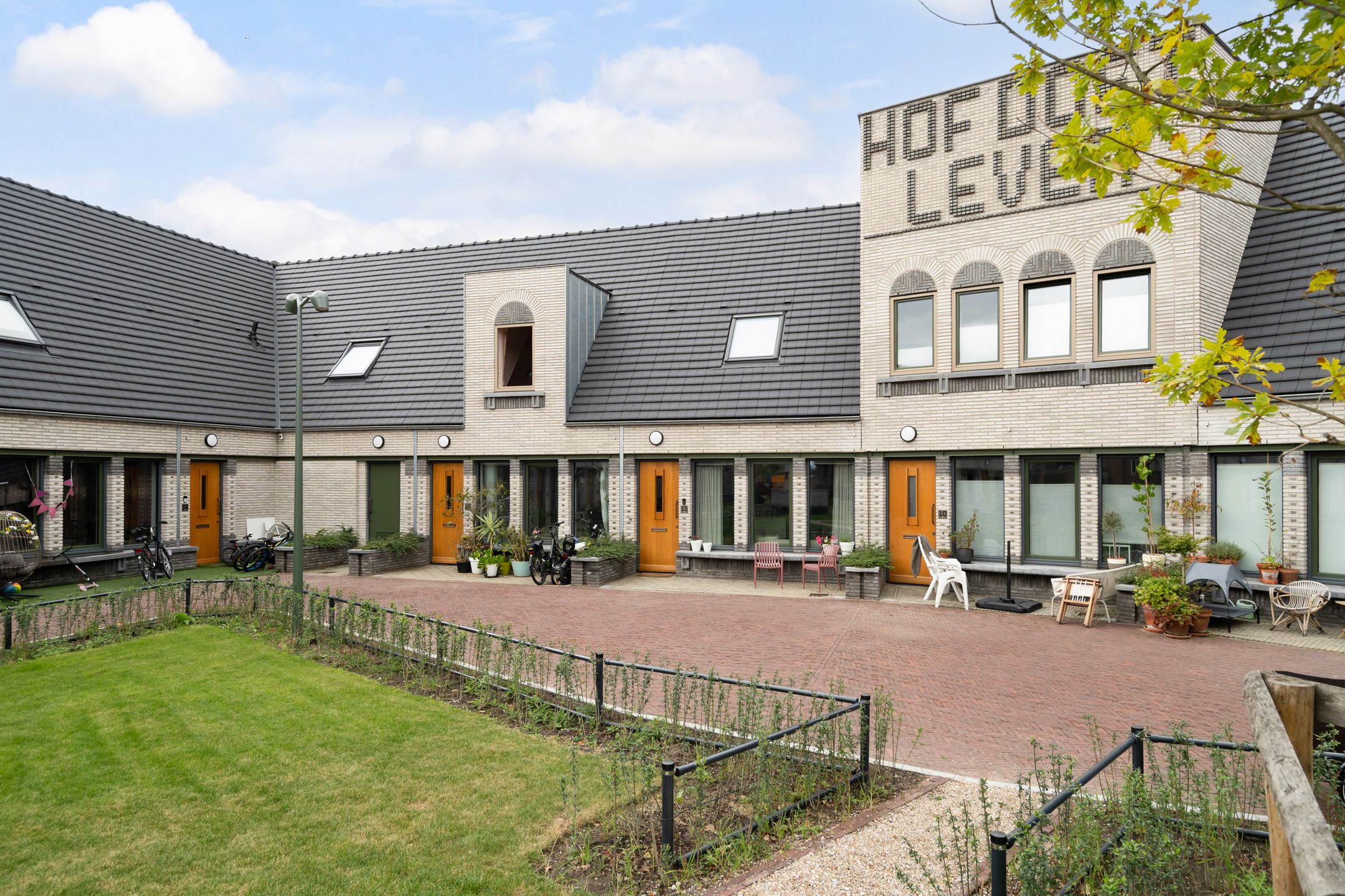 Foto van Pietje de Fluiterhof 11, Rotterdam