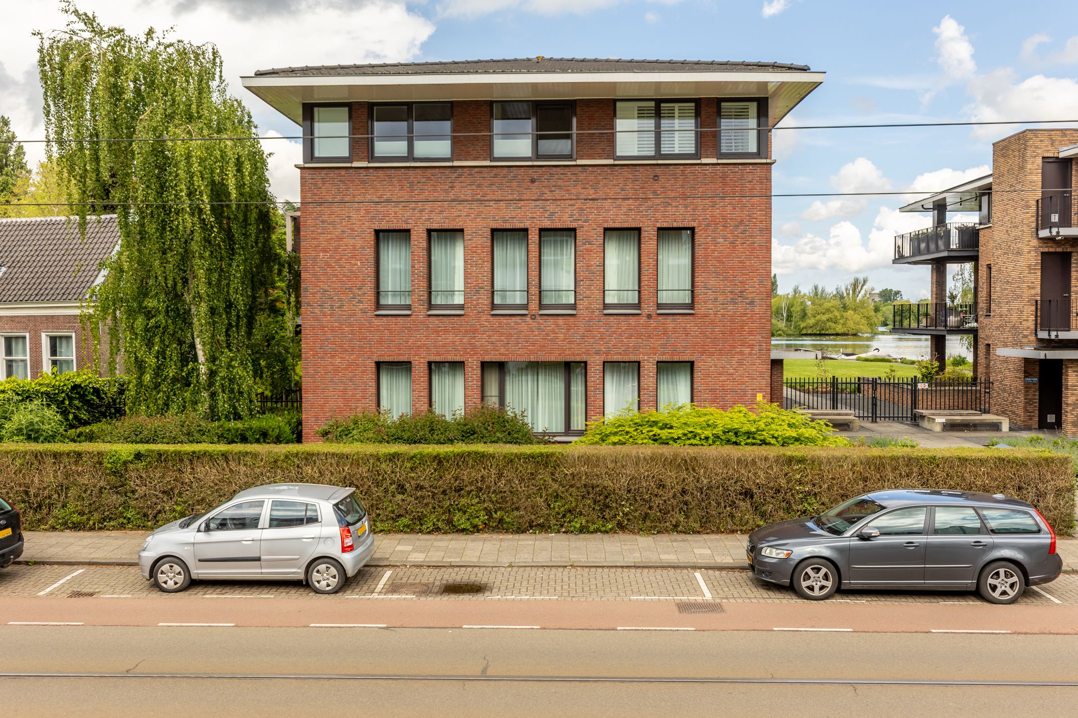 Foto van Straatweg 83A, Rotterdam