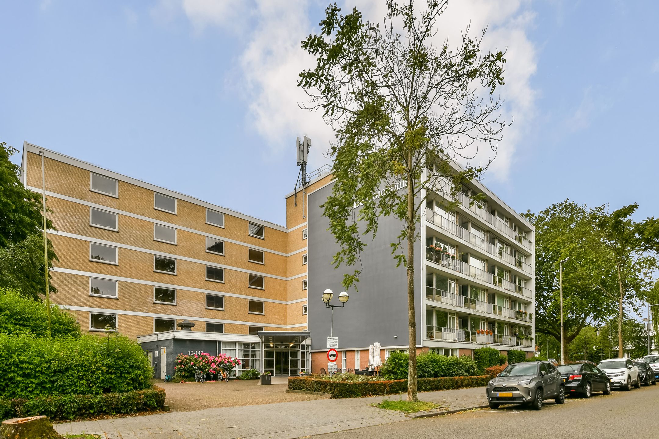 Foto van Bachlaan 84, Rotterdam