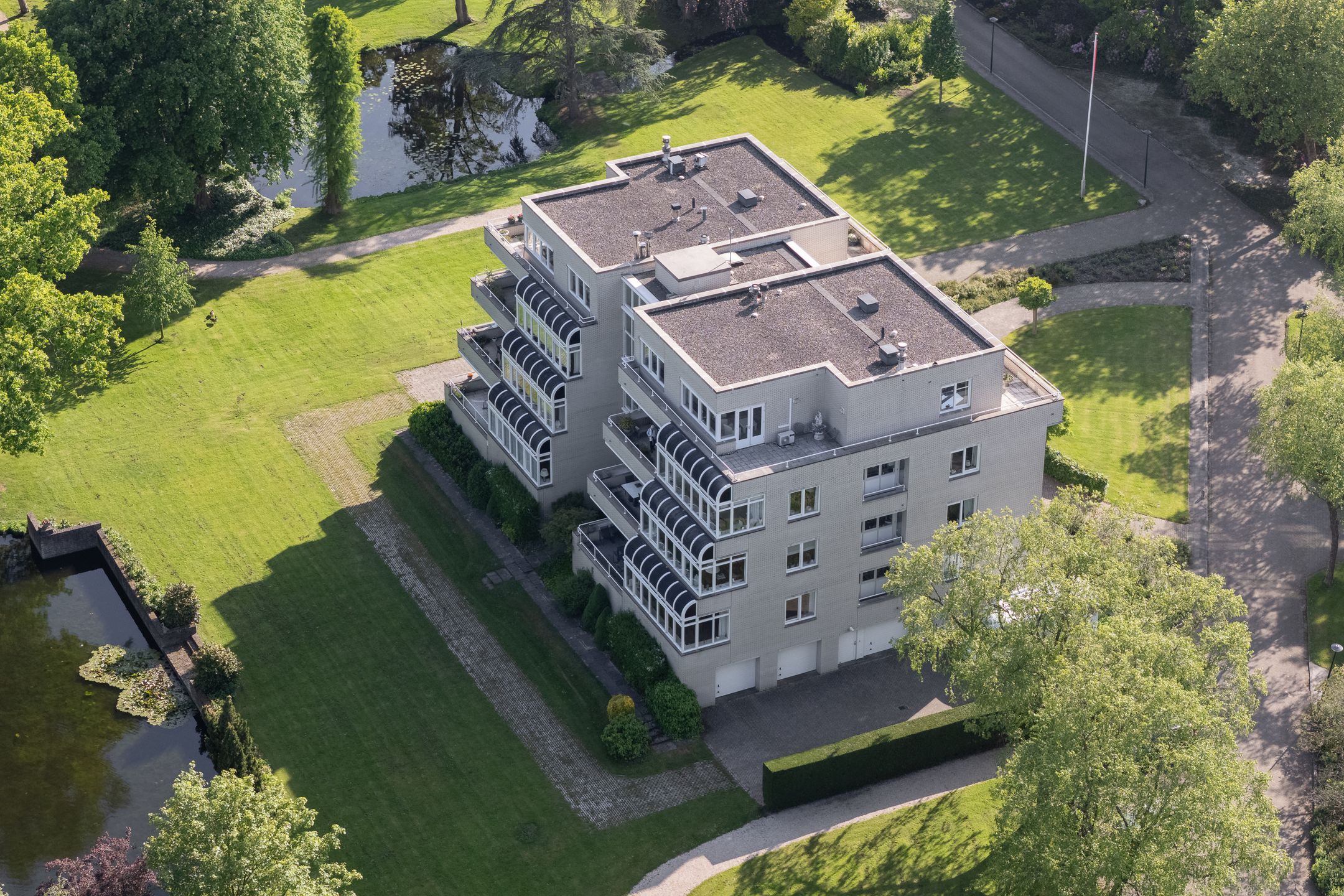 Foto van Laan van Ypenhof 93, Rotterdam