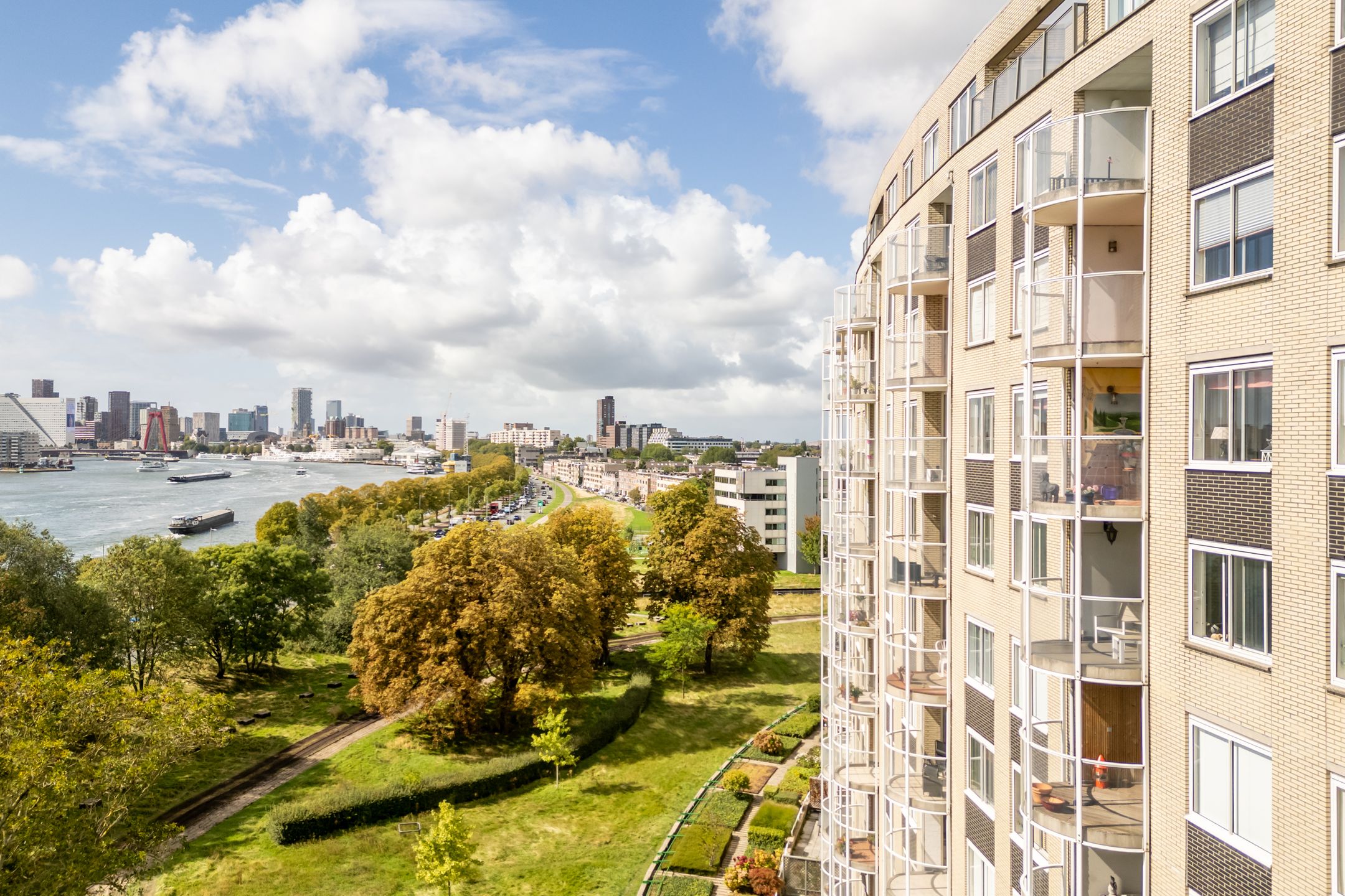 Foto van Oostmaaslaan 562, Rotterdam