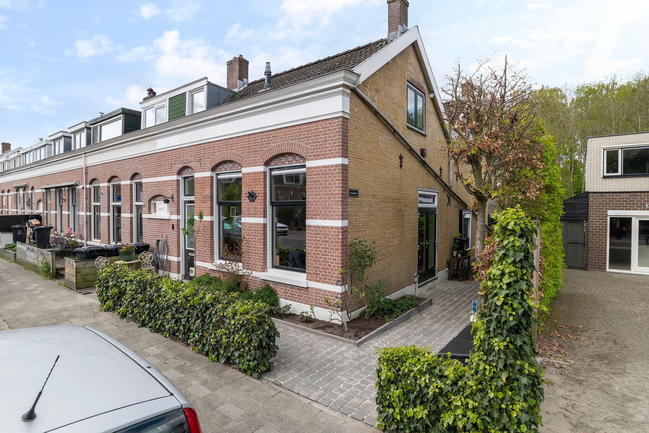 Foto van IJsselmondselaan 241, Rotterdam