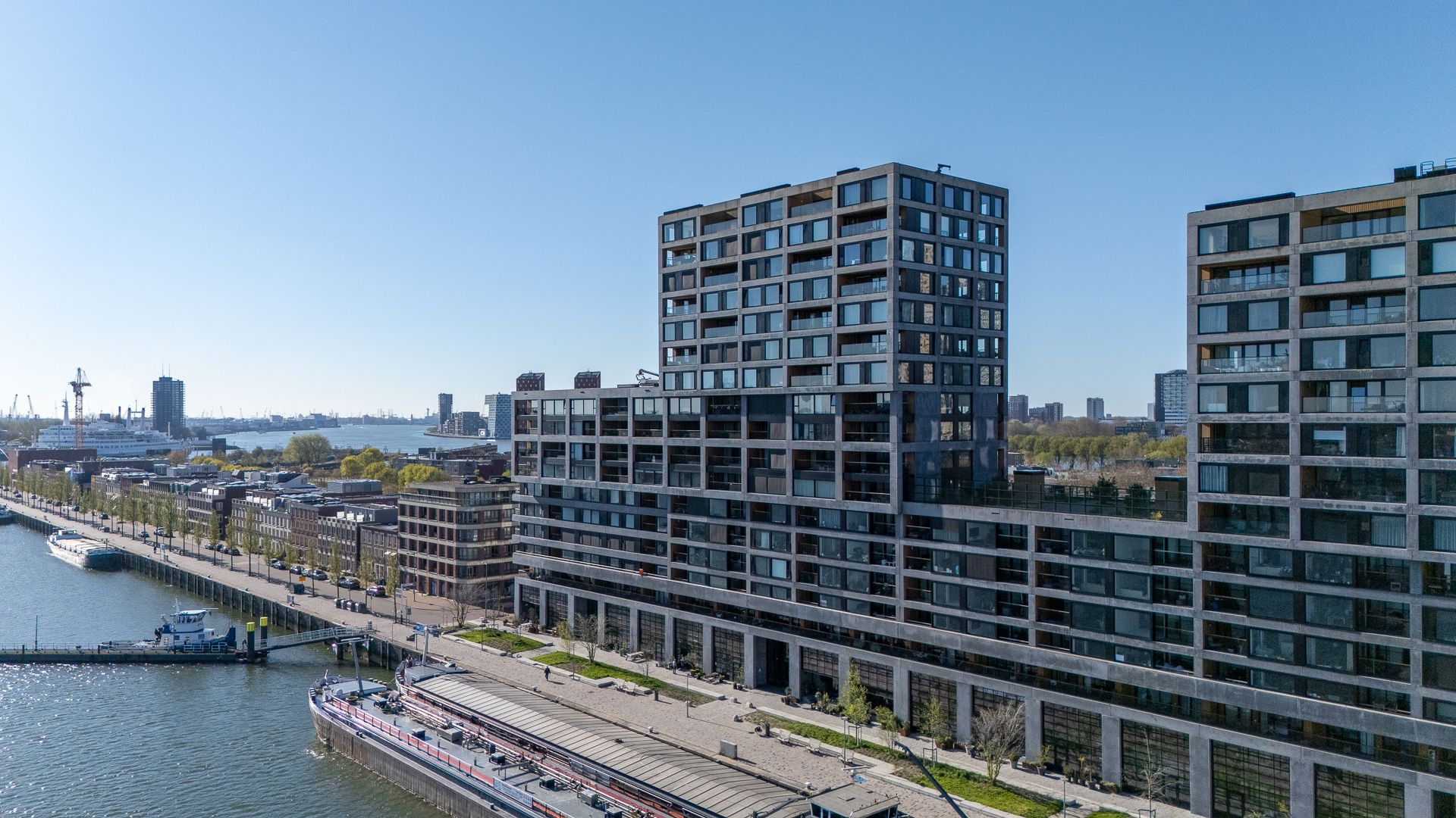 Foto van Maashaven N.z. 807, Rotterdam