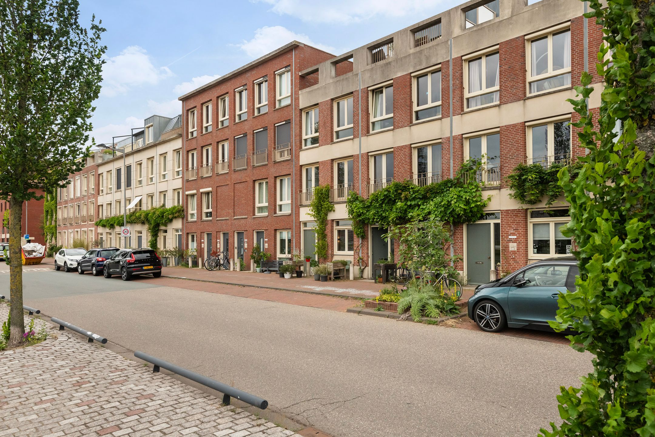 Foto van Maashavenkade 151, Rotterdam