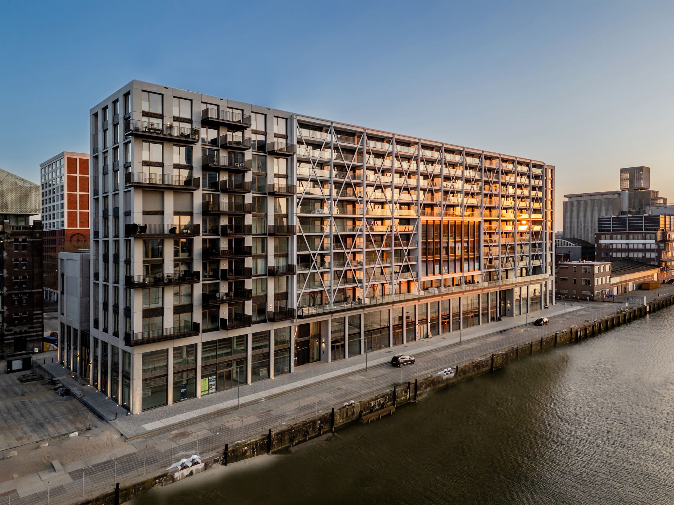 Foto van Rijnhavenkade 158, Rotterdam