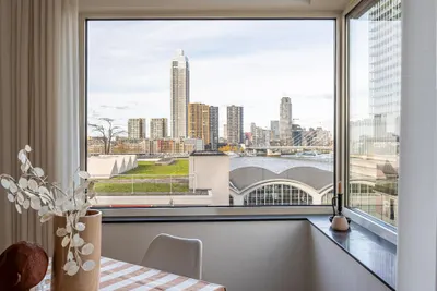 Foto van Van der Hoevenplein 24, Rotterdam