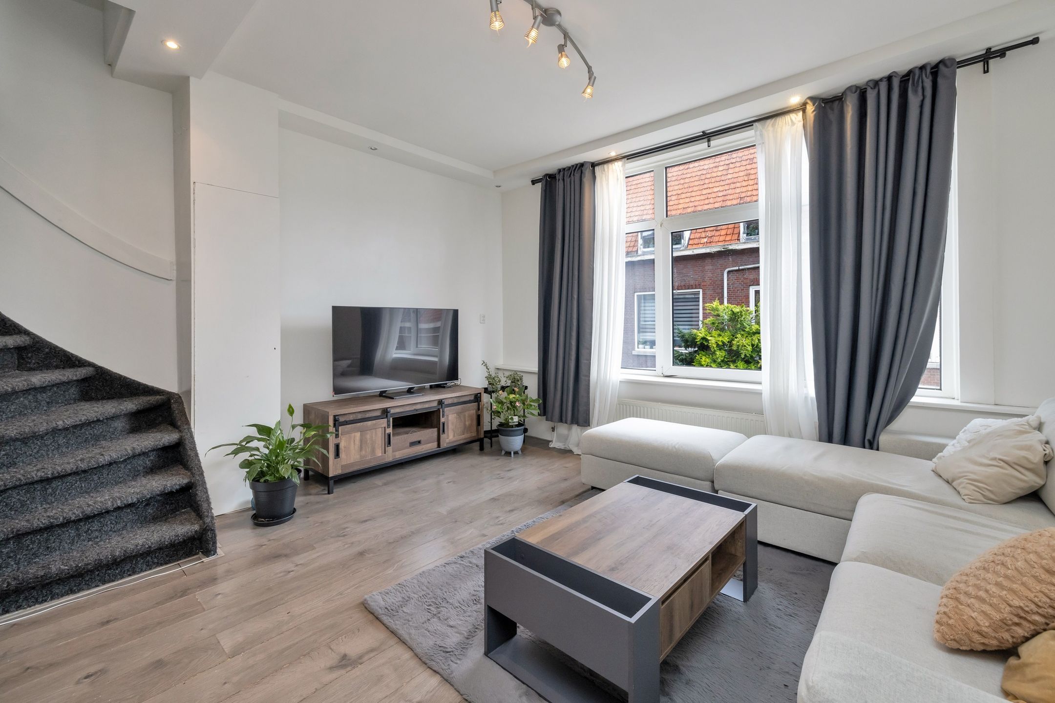 Foto van Lijnzaadstraat 16B, Rotterdam