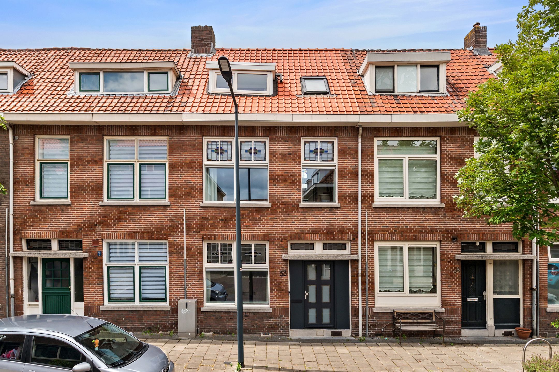 Foto van J A Alberdingk Thijmstraat 53, Schiedam