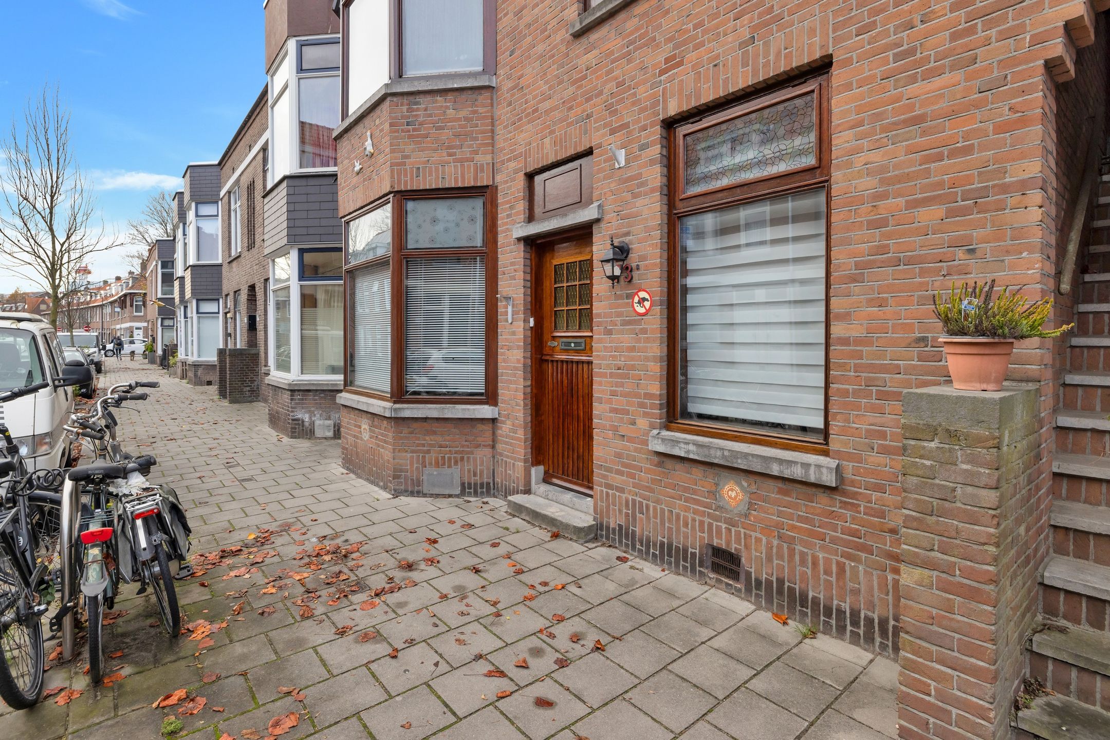 Foto van J A Alberdingk Thijmstraat 73, Schiedam