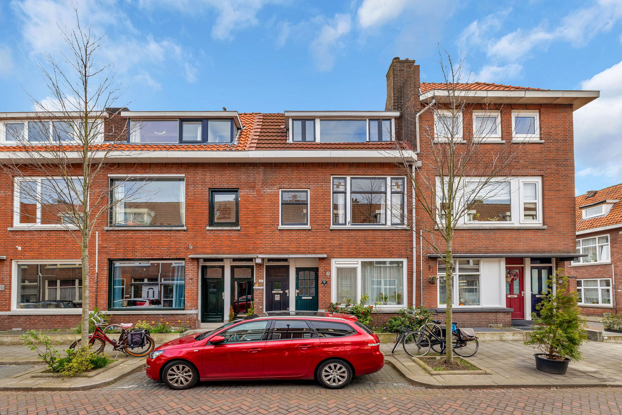 Foto van J A Alberdingk Thijmstraat 18B, Schiedam