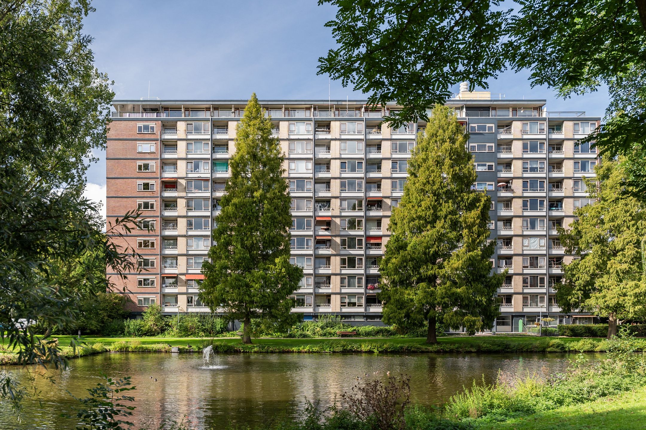 Foto van Burgemeester van Haarenlaan 1396, Schiedam