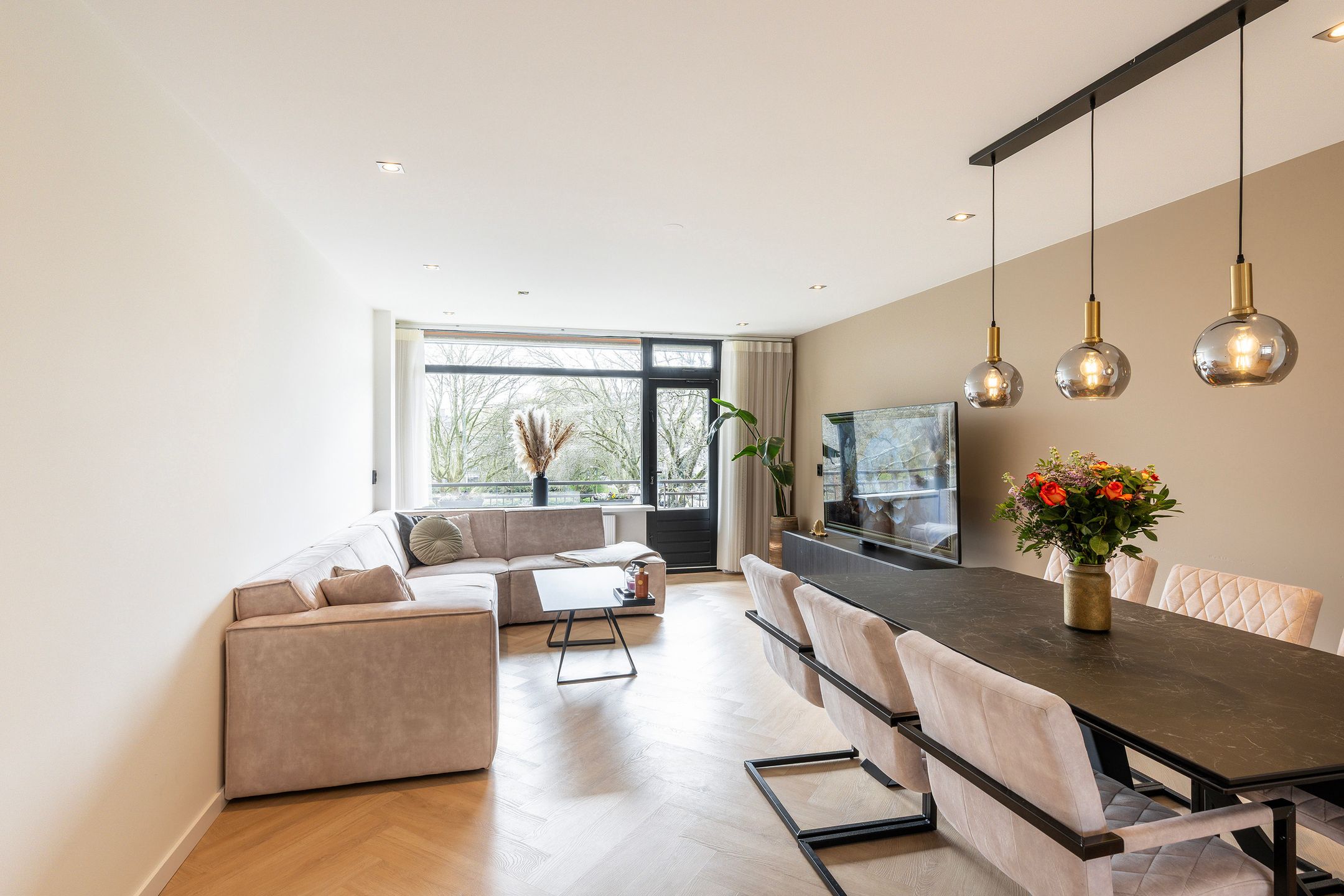 Foto van Schubertplein 43, Schiedam