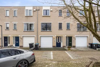 Foto van Oranjetiphof 8, Schiedam