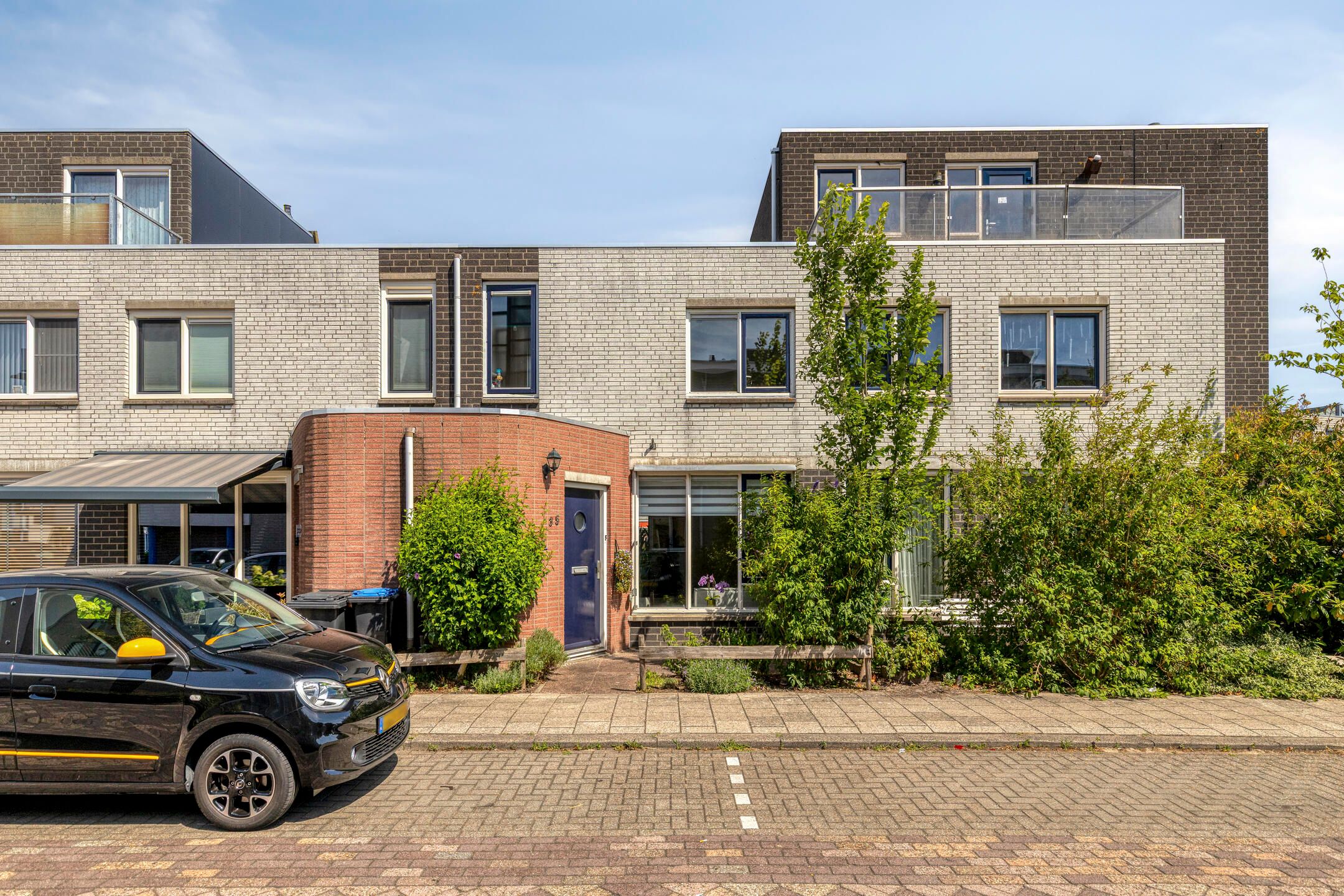 Foto van De Velden 35, Schiedam