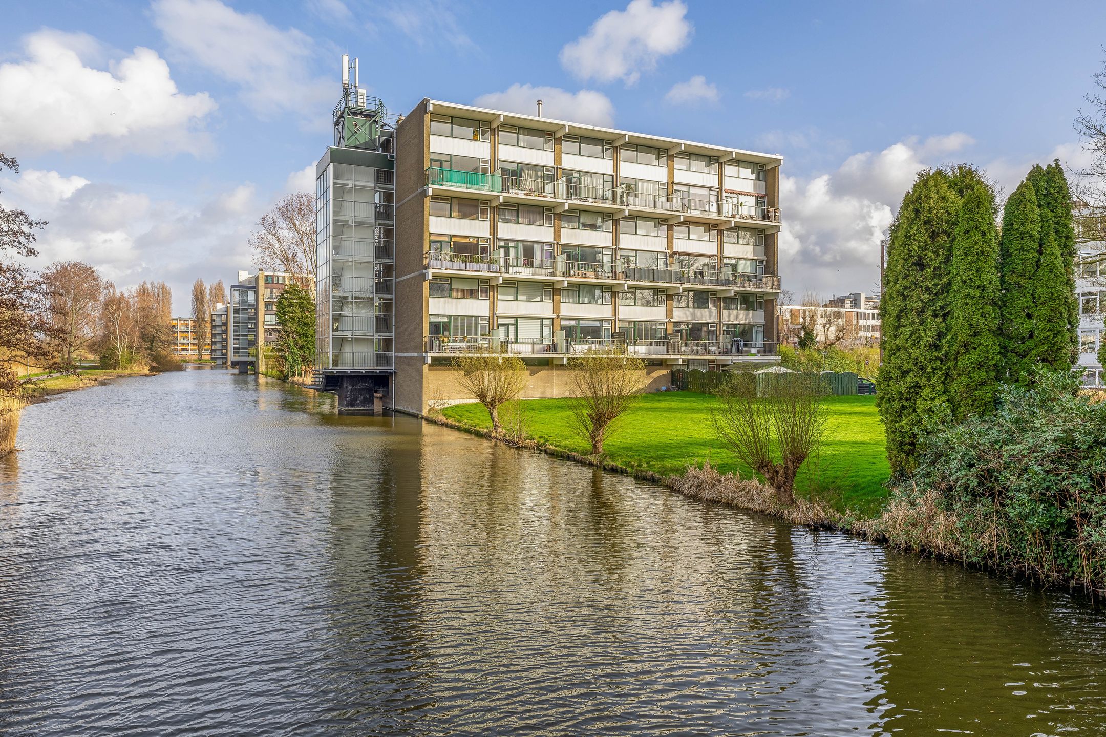 Foto van van der Waalsstraat 25, Vlaardingen