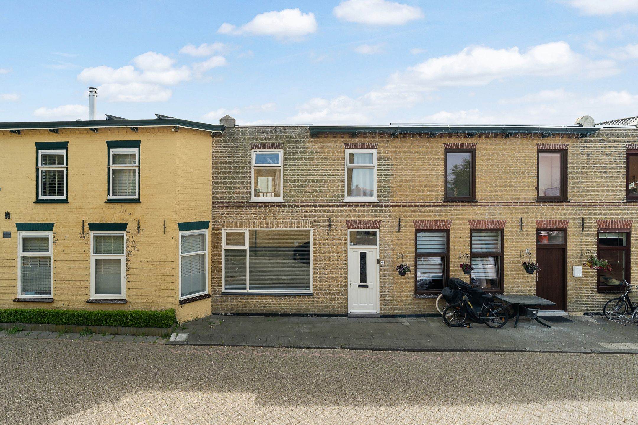 Foto van Burg. De Jonghkade 13, Maassluis