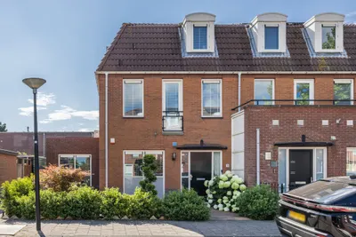 Foto van Jan Stoorvogelstraat 1, Maassluis