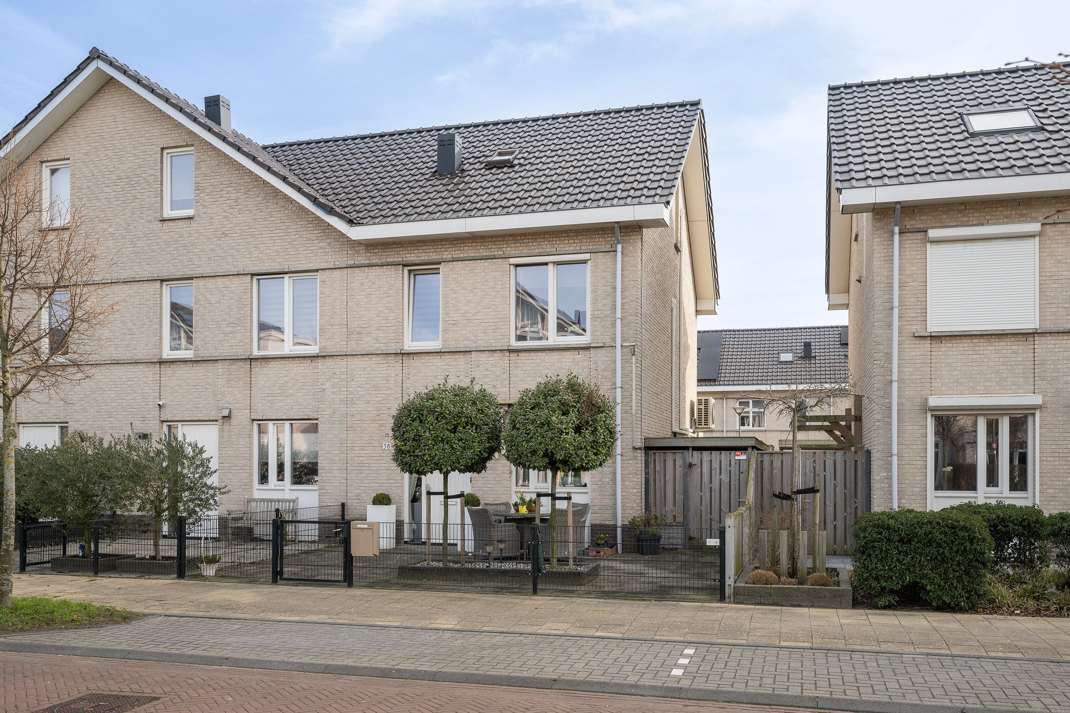 Foto van Leen van der Houwenstraat 38, Hoek van Holland