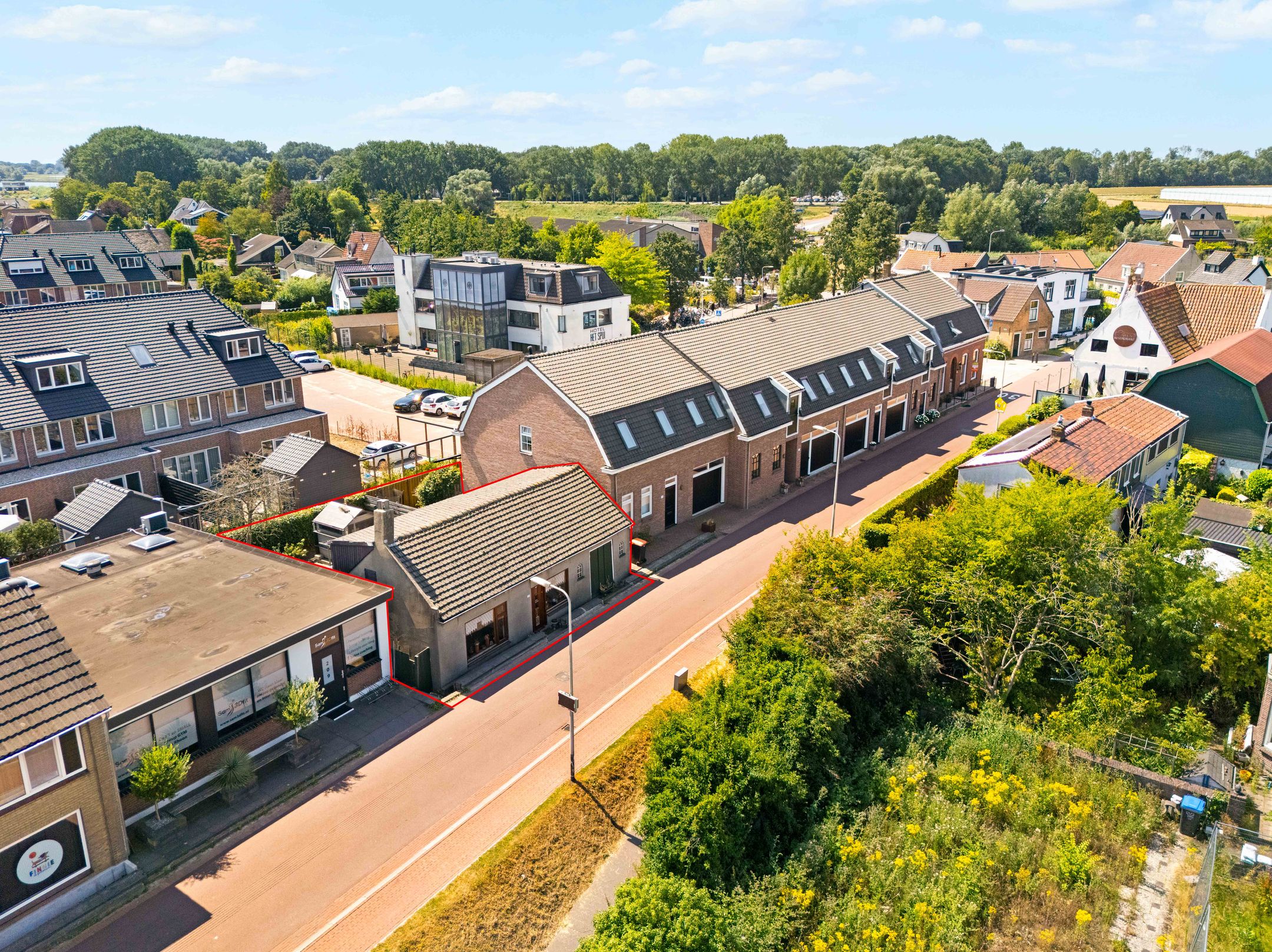 Foto van Dorpsdijk 211, Rhoon