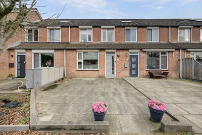 Foto van Bovensim 16, Hoogvliet Rotterdam