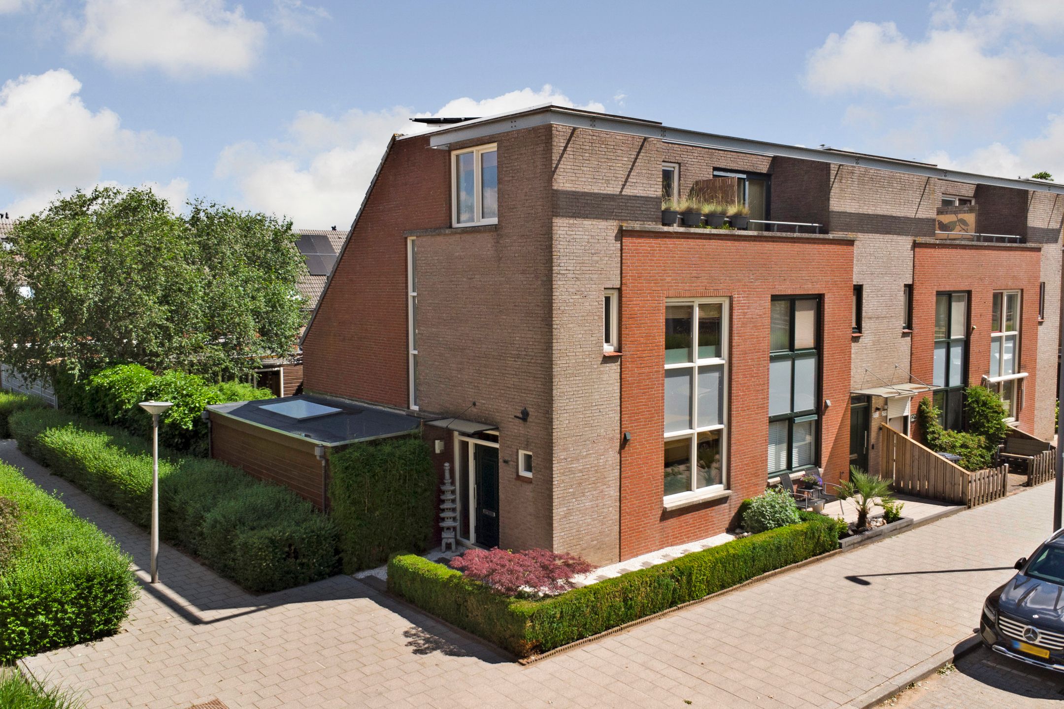 Foto van Hoogvlietsekerksingel 302, Hoogvliet Rotterdam