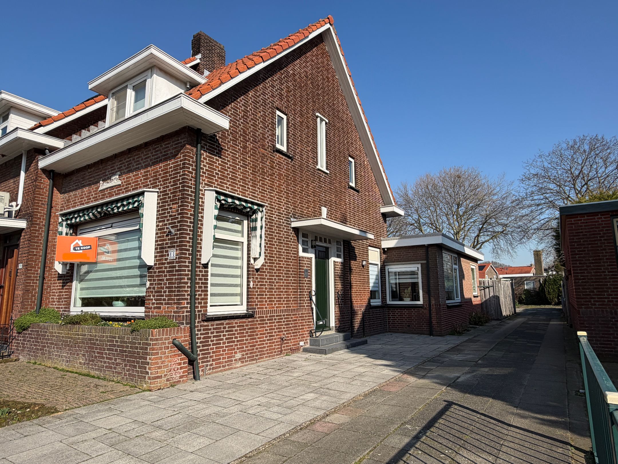 Foto van Burgemeester van Esstraat 80, Pernis Rotterdam