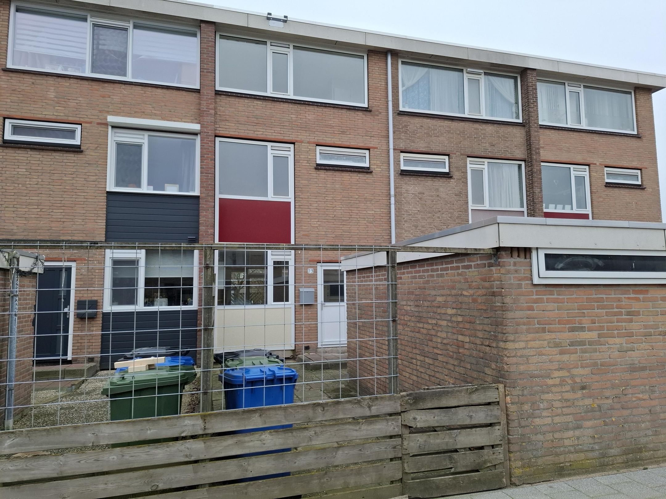 Foto van Van Zyll de Jongstraat 23, Pernis Rotterdam