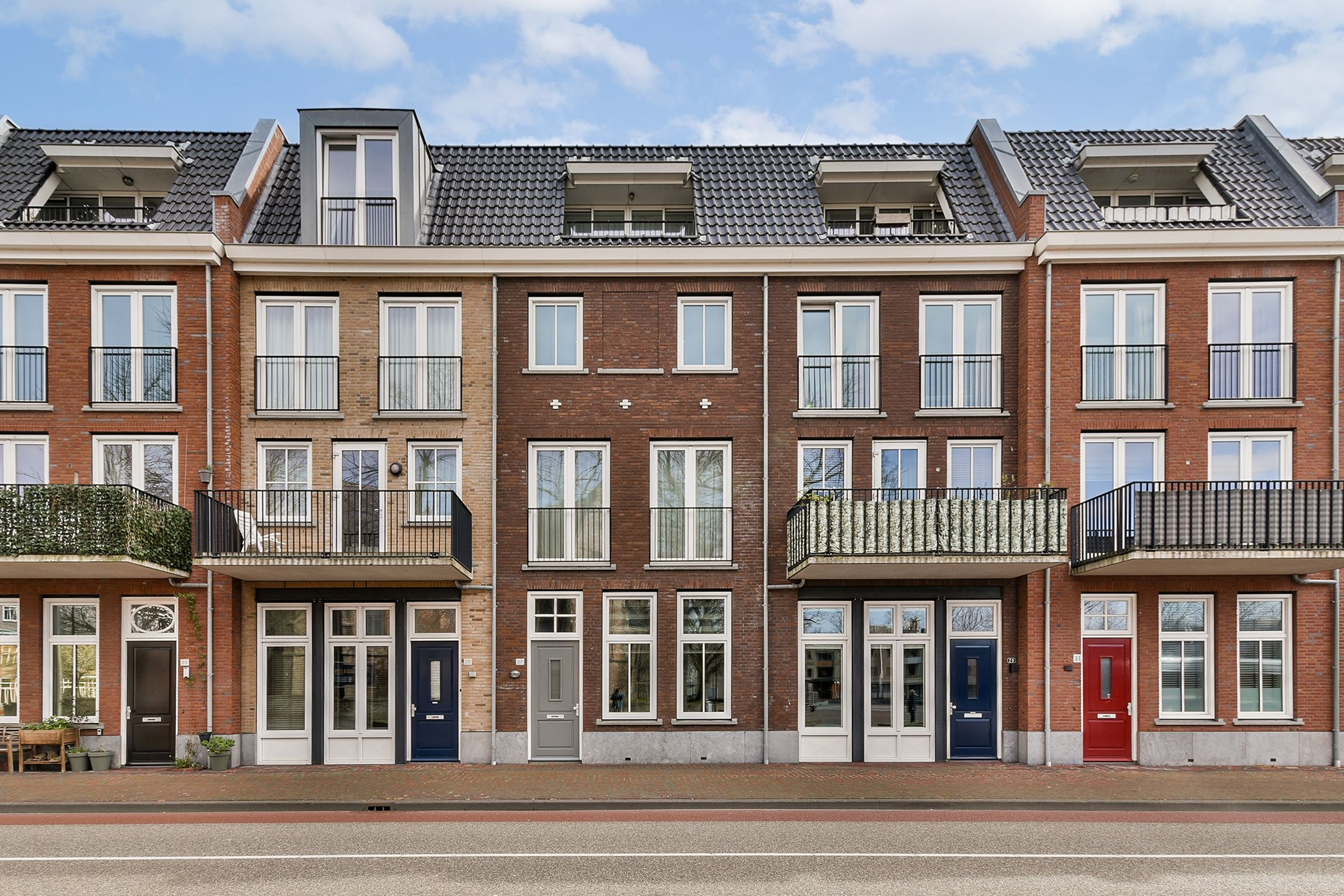 Foto van Eerste Heulbrugstraat 27, Spijkenisse