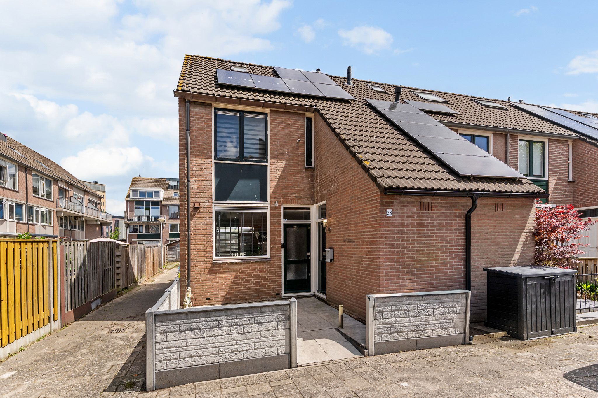 Foto van J. Sasboutstraat 36, Spijkenisse