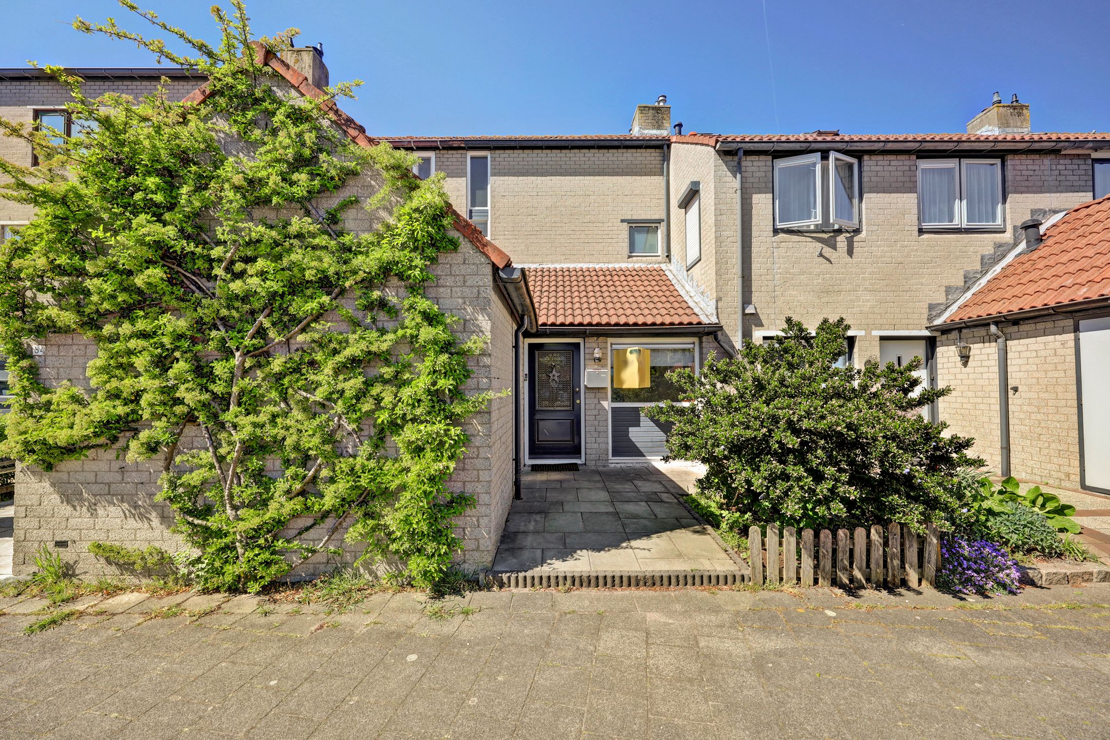 Foto van Sperwerhoek 52, Spijkenisse