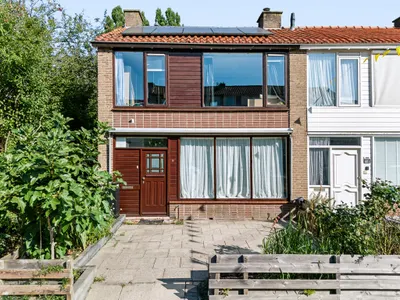 Foto van Multatulistraat 18, Spijkenisse