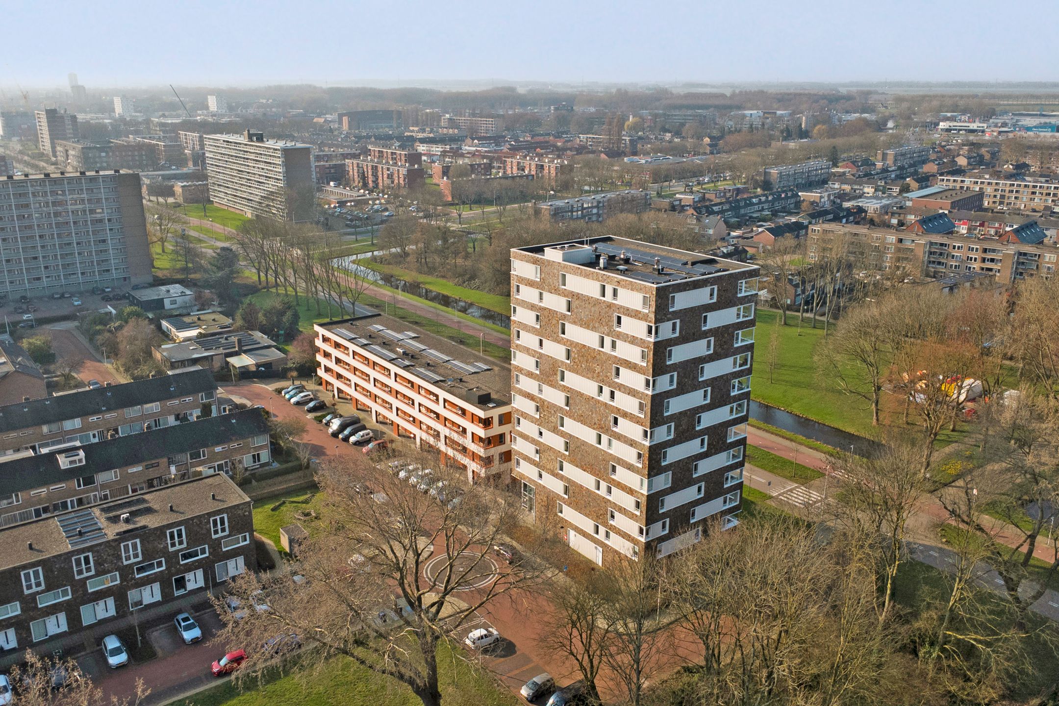 Foto van Akeleistraat 6B, Spijkenisse