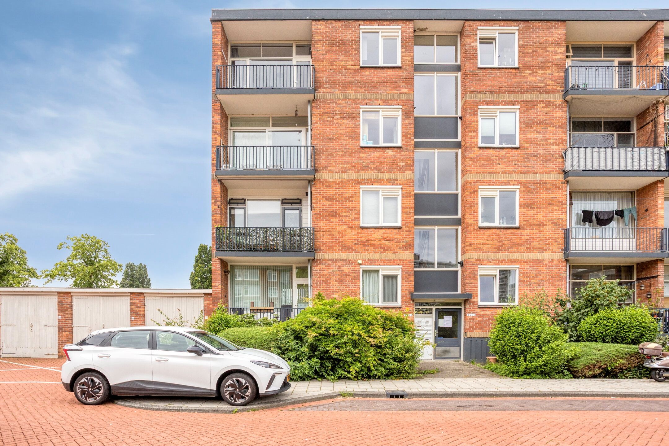 Foto van Menno ter Braakstraat 12C, Spijkenisse