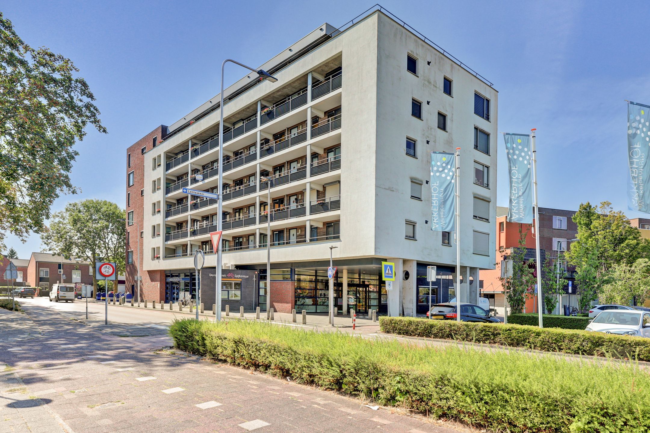 Foto van Akkerdonk 54, Spijkenisse