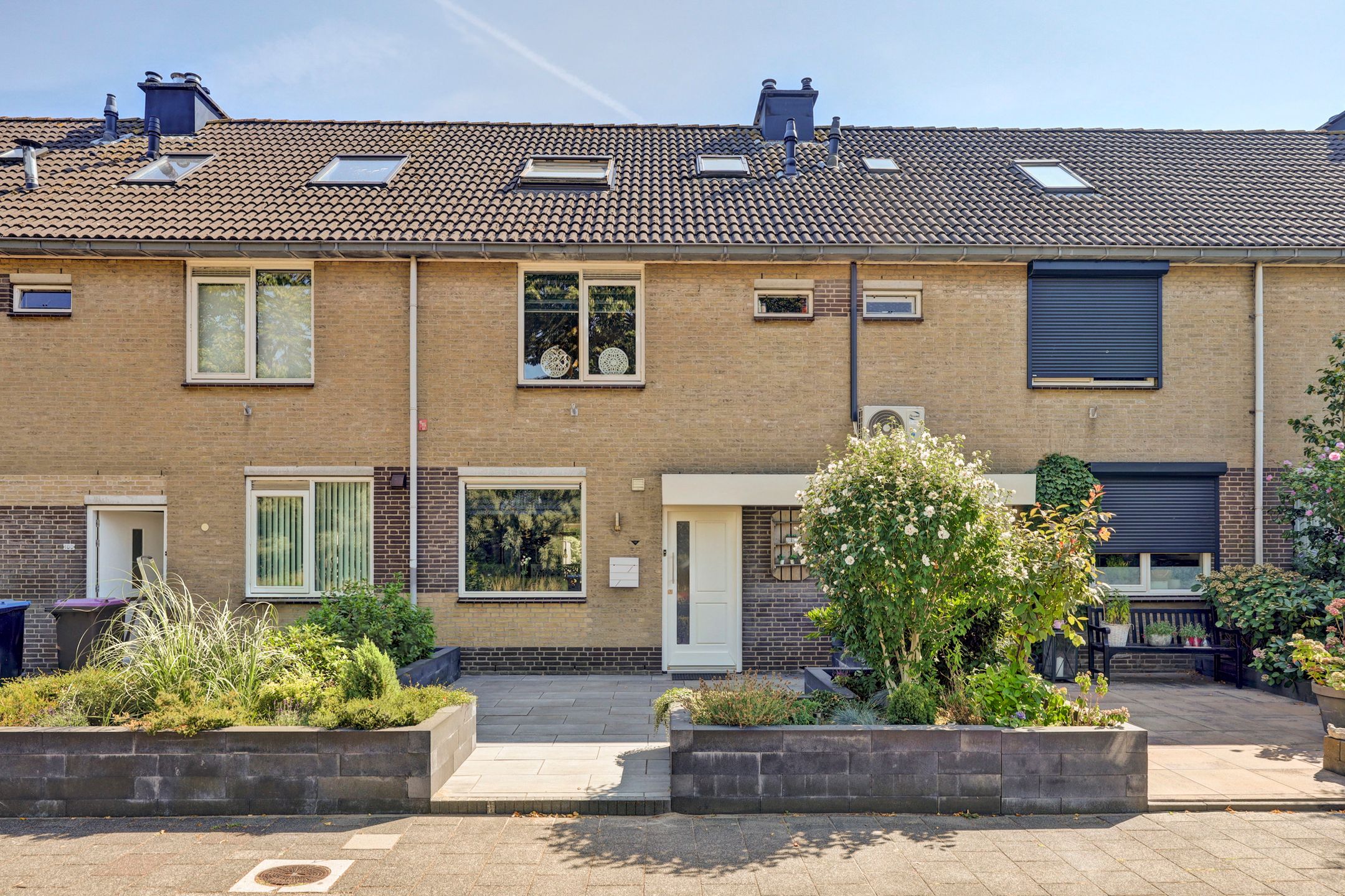 Foto van Donaulaan 98, Spijkenisse