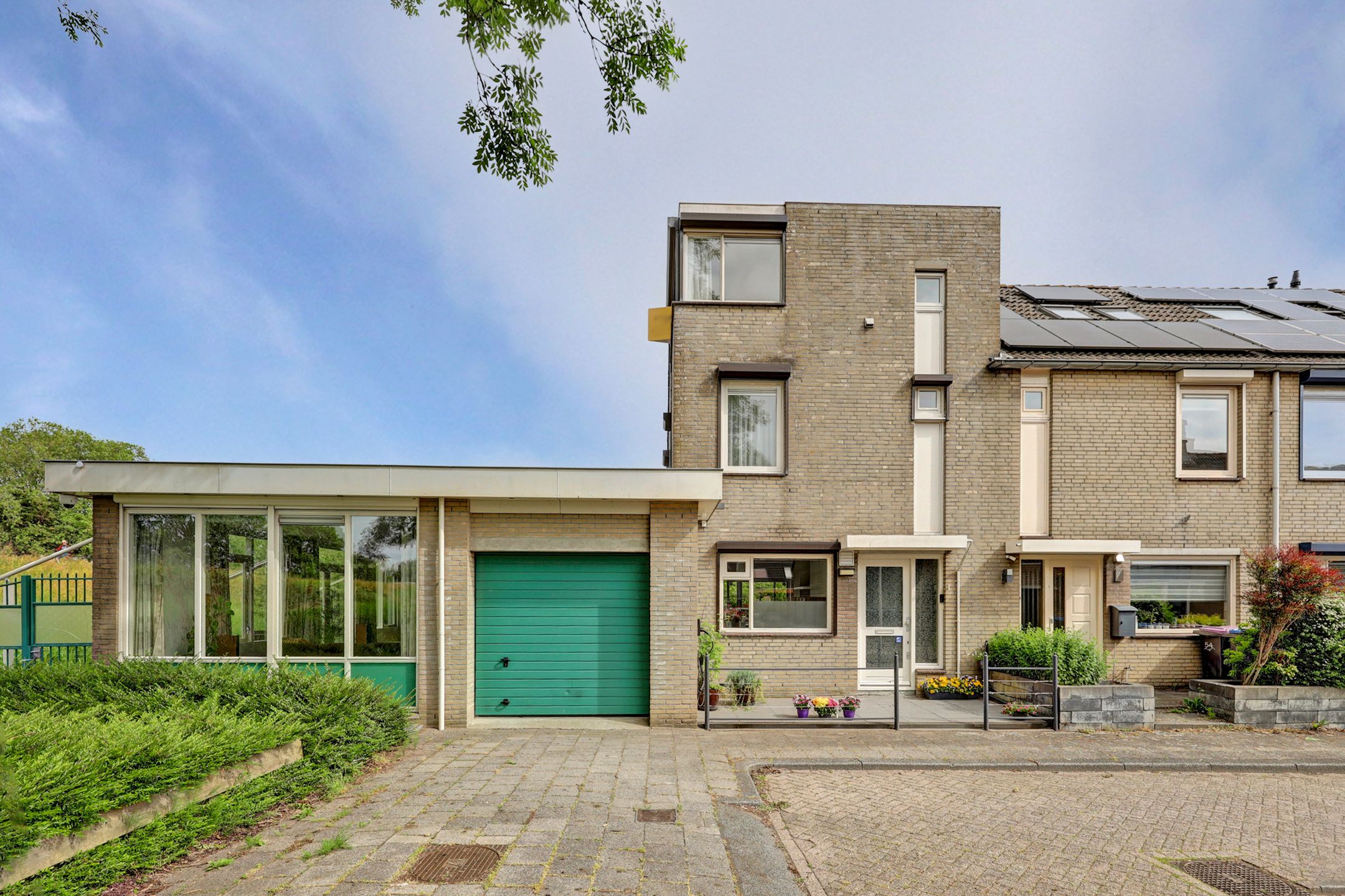 Foto van Wilhelmina Hofman-Pootstraat 56, Spijkenisse