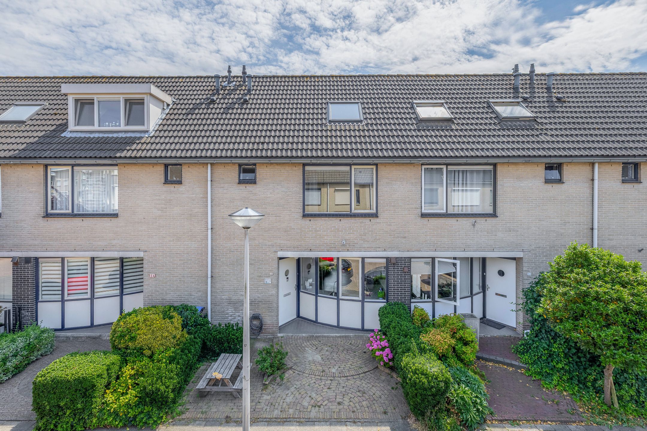 Foto van Sientje Mesdag-van Houtenstraat 52, Spijkenisse