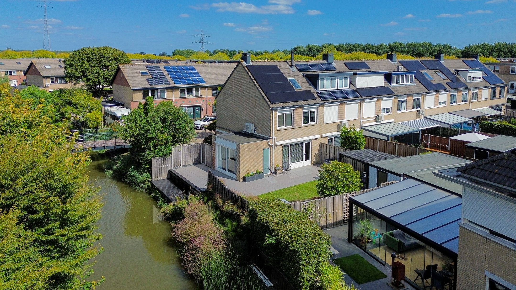 Foto van Belle van Zuylenstraat 2, Spijkenisse