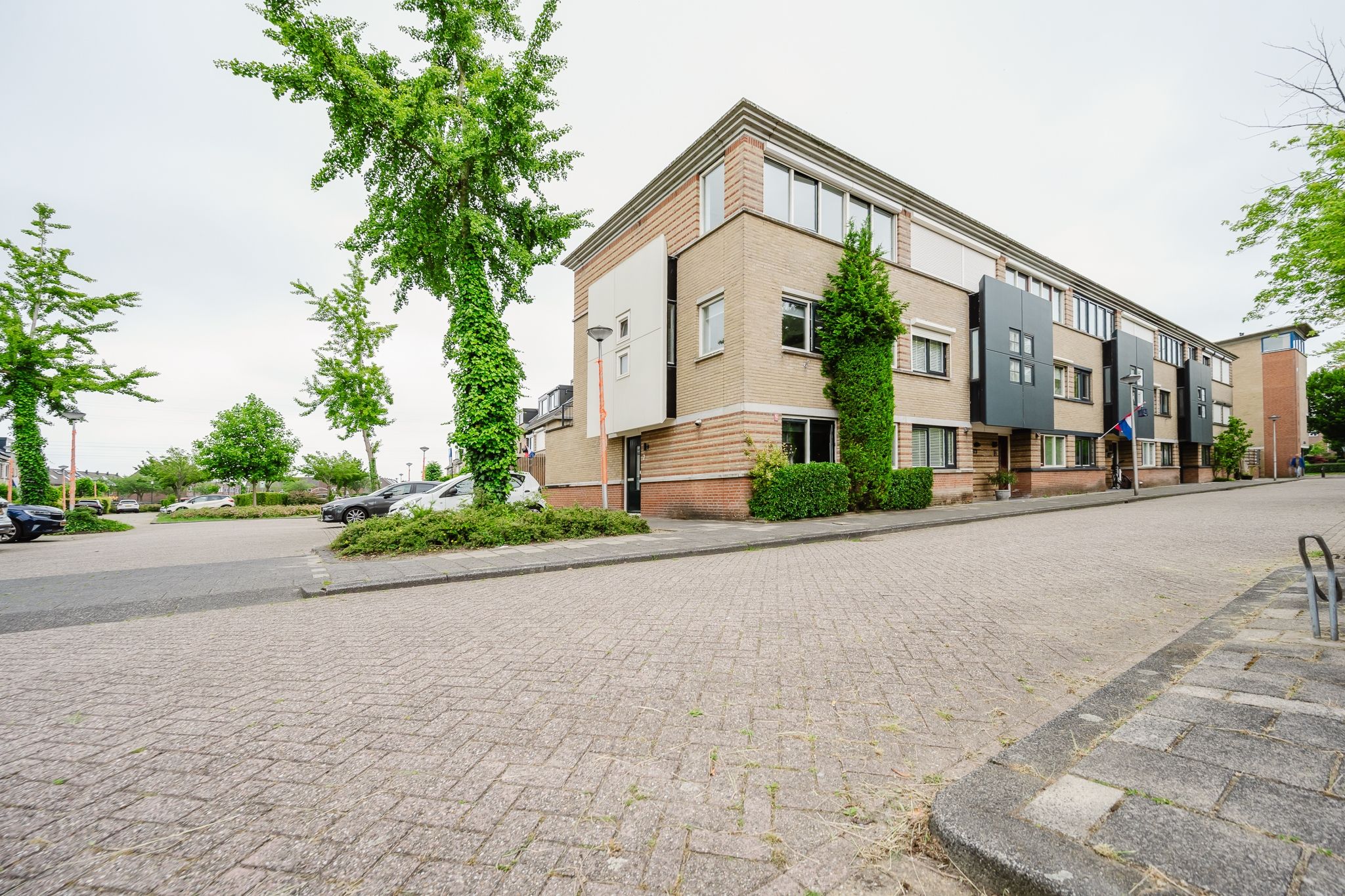 Foto van Hélène Swarthstraat 2, Spijkenisse