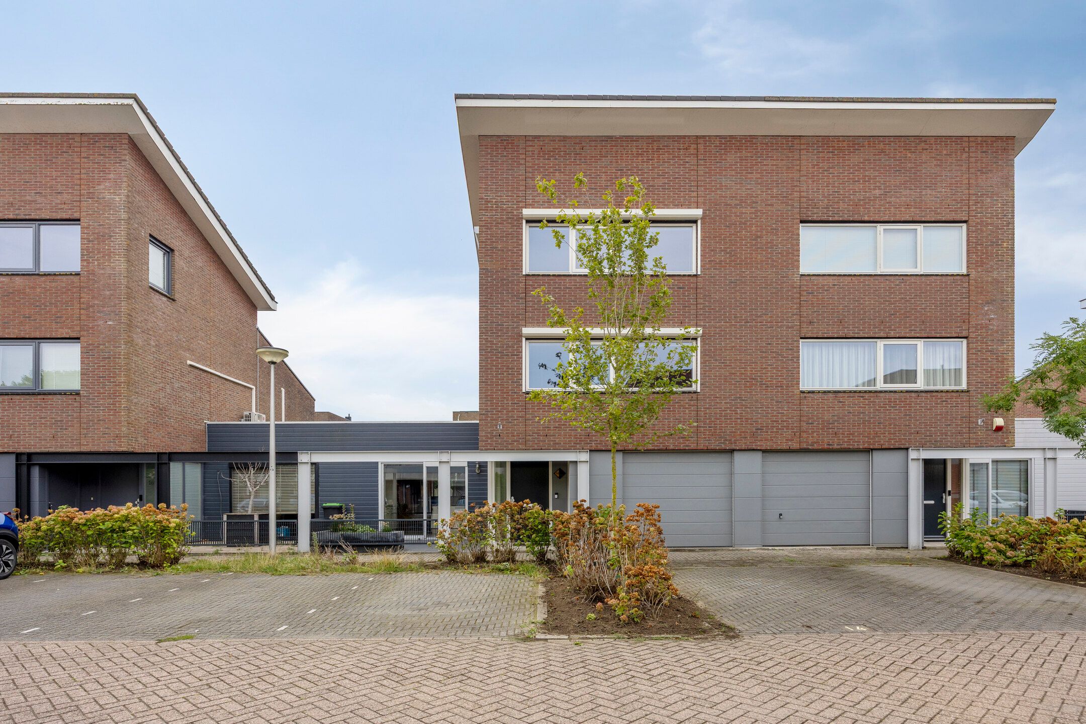Foto van Nemelaerlaan 14, Spijkenisse