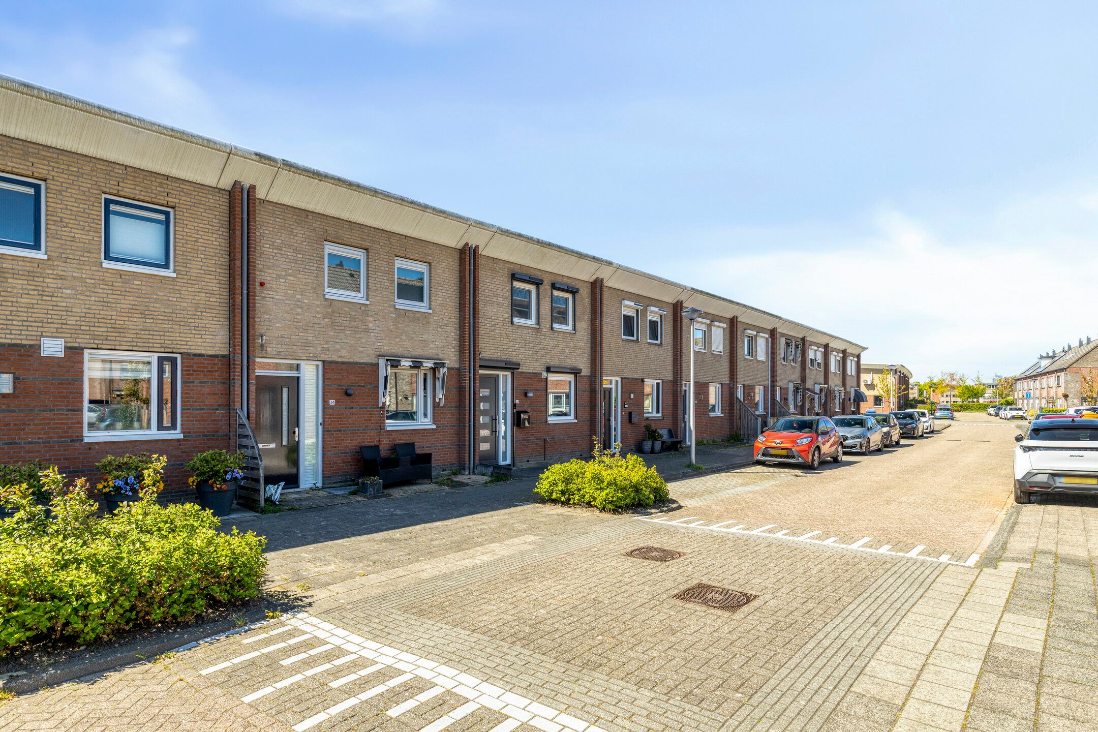 Foto van Marguerite Durasstraat 32, Spijkenisse
