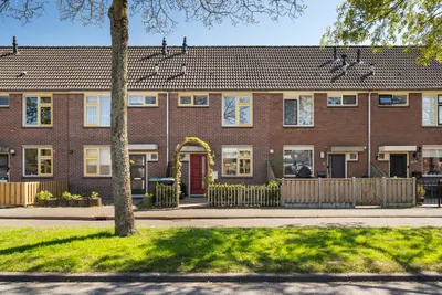 Foto van Vogelenzanglaan 53, Spijkenisse